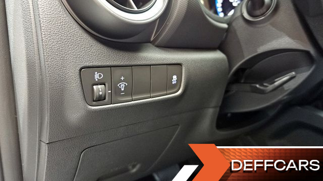 Hyundai KONA Gasoline 2.0 2WD Inspiration купить на сайте DeffCars
