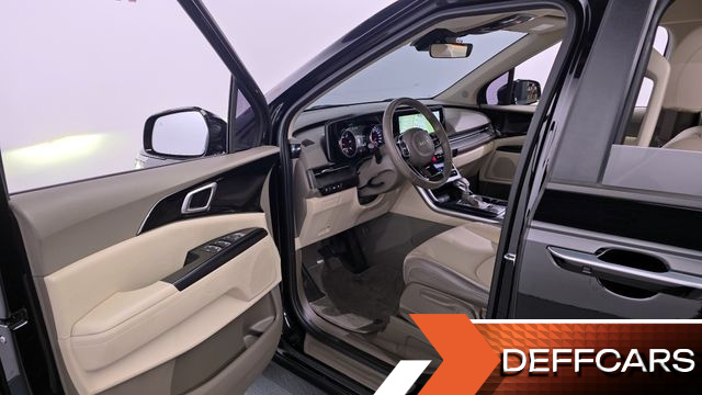 Kia CARNIVAL 9-Seater Prestige купить на сайте DeffCars