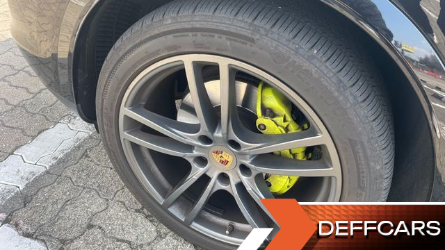 Porsche CAYENNE 3.0 E-Hybrid купить на сайте DeffCars