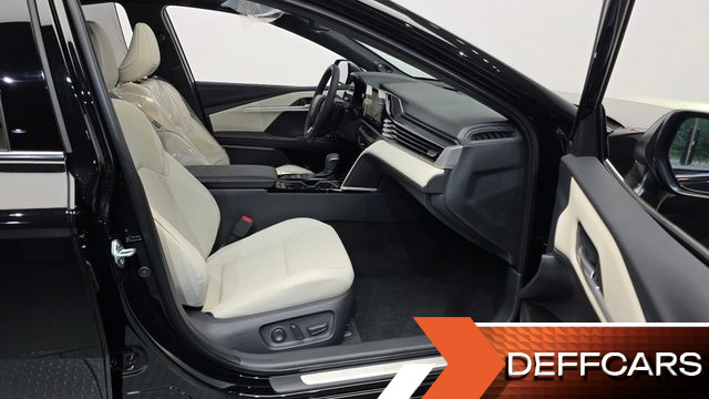 Toyota CAMRY 2.5 XLE Premium Hybrid купить на сайте DeffCars