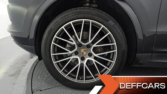 Porsche CAYENNE 3.0 купить на сайте DeffCars