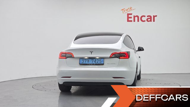 Tesla MODEL 3 Long Range AWD купить на сайте DeffCars