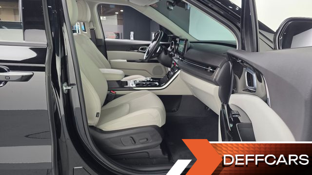 Kia CARNIVAL 9-Seater Noblesse купить на сайте DeffCars