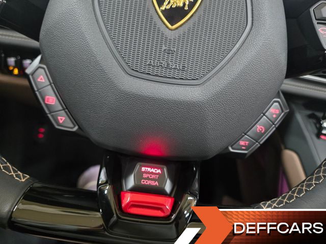 Lamborghini HURACAN LP610-2 EVO Spyder купить на сайте DeffCars