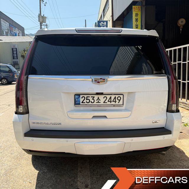 Cadillac ESCALADE 6.2 4th купить на сайте DeffCars