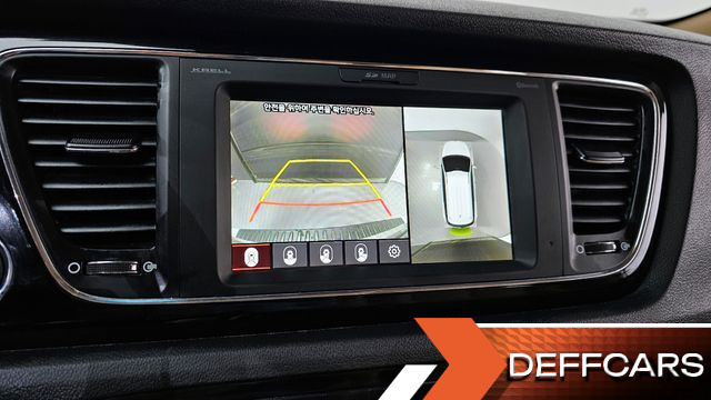 Kia CARNIVAL 9-Seater Hi-Limousine Noblesse Special купить на сайте DeffCars