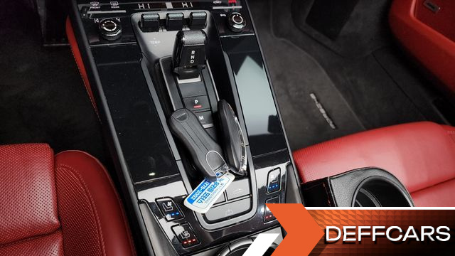 Porsche 911 Carrera GTS Cabriolet купить на сайте DeffCars