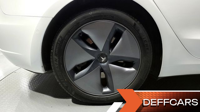 Tesla MODEL 3 Standard Range Plue RWD купить на сайте DeffCars