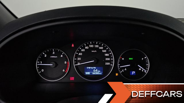 Hyundai STAREX Van 5-Seater Modern купить на сайте DeffCars