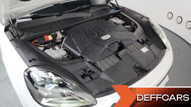 Porsche CAYENNE 3.0 Coupe купить на сайте DeffCars