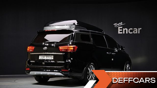 Kia CARNIVAL Gasoline 7-Seater Limousine President купить на сайте DeffCars