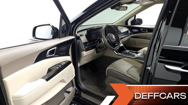 Kia CARNIVAL 9-Seater Hi-Limousine Signature купить на сайте DeffCars