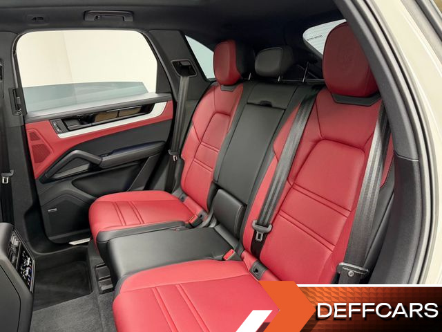 Porsche CAYENNE 3.0 купить на сайте DeffCars