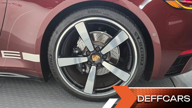 Porsche 911 Targa 4S Heritage Design Edition купить на сайте DeffCars