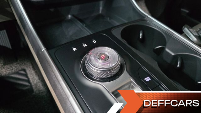 Kia CARNIVAL 9-Seater Prestige купить на сайте DeffCars