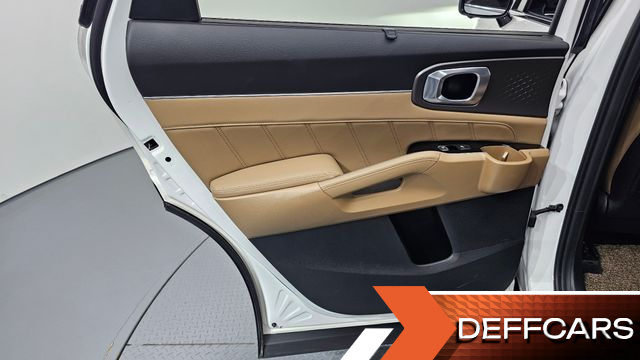 Kia SORENTO HEV 1.6 2WD Noblesse купить на сайте DeffCars