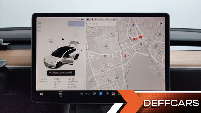 Tesla MODEL 3 Standard Range Plue RWD купить на сайте DeffCars
