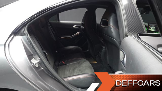 Mercedes CLA-CLASS CLA250 4MATIC AMG Line купить на сайте DeffCars