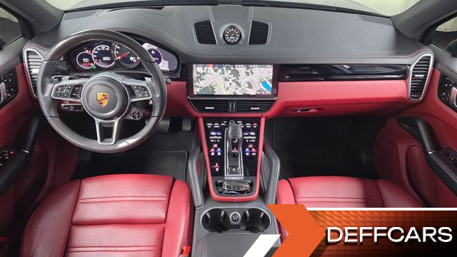 Porsche CAYENNE 3.0 купить на сайте DeffCars