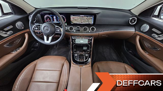 Mercedes E-CLASS E300 4MATIC Avnatgarde купить на сайте DeffCars