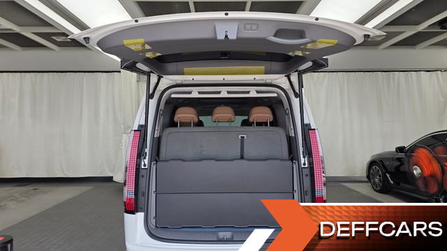 Hyundai STARIA L3.5 Lounge 9-Seater Inspiration купить на сайте DeffCars