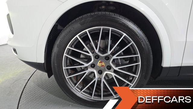Porsche CAYENNE 3.0 купить на сайте DeffCars