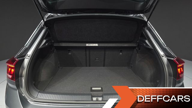 Volkswagen T-ROC 2.0 TDI Premium купить на сайте DeffCars