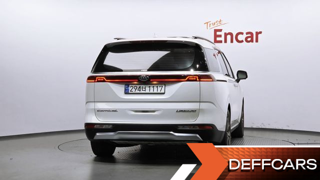 Kia CARNIVAL Diesel 7-Seater Signature купить на сайте DeffCars