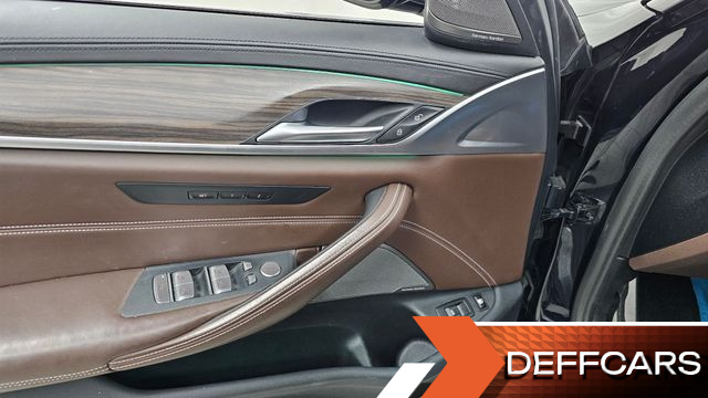 BMW 5-SERIES 530e M Sport купить на сайте DeffCars