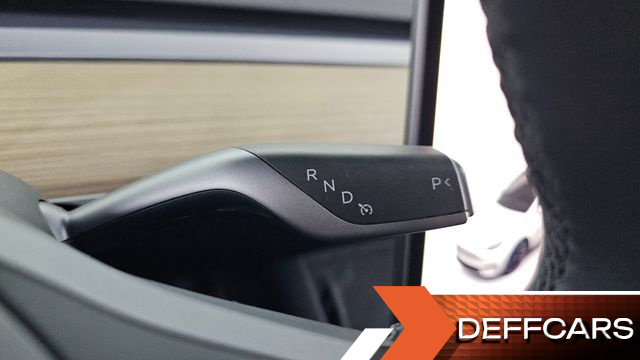 Tesla MODEL Y RWD купить на сайте DeffCars