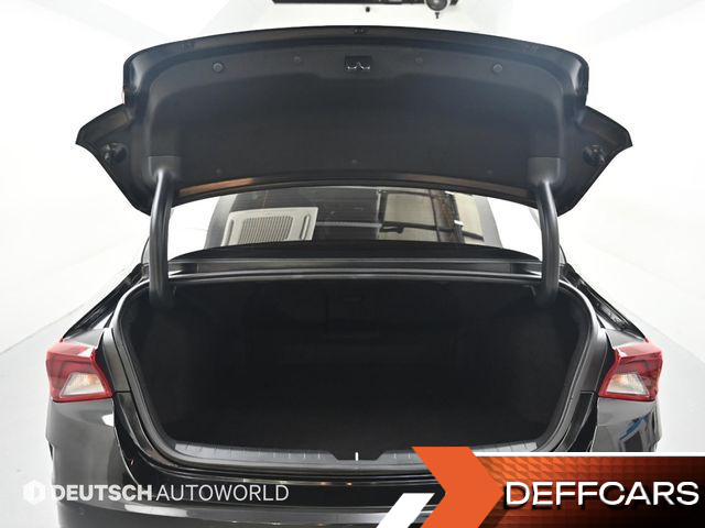 Kia K5 2.0 Prestige купить на сайте DeffCars