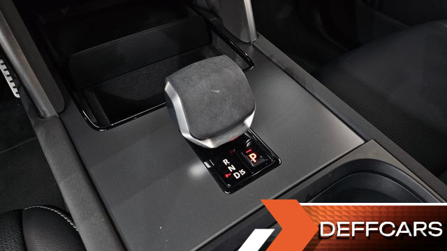 Land Rover DISCOVERY SPORT P250 Dynamic SE купить на сайте DeffCars