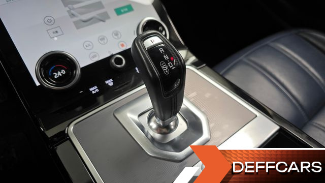 Land Rover RANGE ROVER EVOQUE D180 SE купить на сайте DeffCars