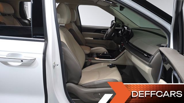 Kia CARNIVAL 7-Seater Noblesse купить на сайте DeffCars