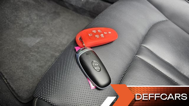 Hyundai SONATA 2.0 Premium Family купить на сайте DeffCars
