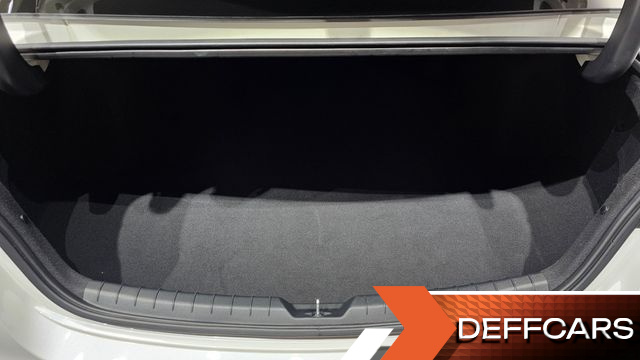 Kia K5 2.0 Noblesse купить на сайте DeffCars