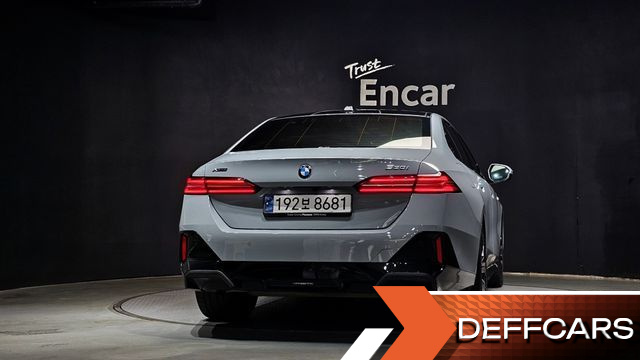 BMW 5-SERIES 530i xDrive M Sport купить на сайте DeffCars