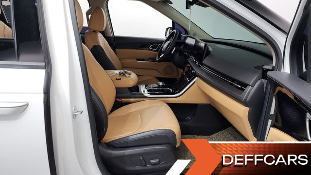 Kia CARNIVAL 9-Seater Signature купить на сайте DeffCars