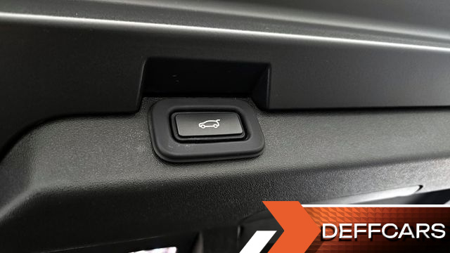 Land Rover DISCOVERY D250 S купить на сайте DeffCars