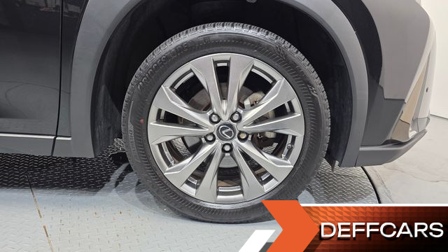 Lexus UX 2.0 F-Sport 2WD купить на сайте DeffCars