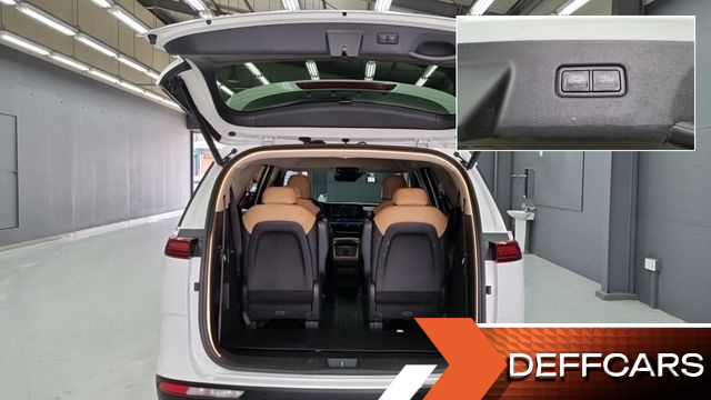 Kia CARNIVAL 9-Seater Noblesse купить на сайте DeffCars