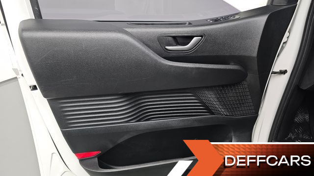 Hyundai STARIA Cargo 5-Seater Smart купить на сайте DeffCars