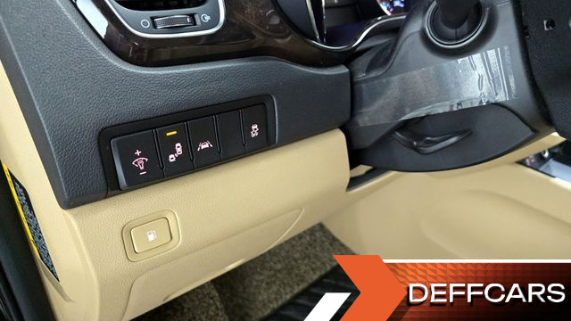 Kia CARNIVAL 7-Seater Limousine VIP купить на сайте DeffCars