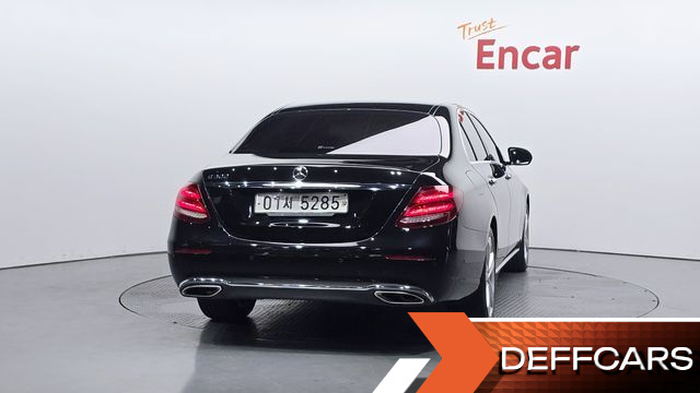 Mercedes E-CLASS E200 Avantgarde купить на сайте DeffCars