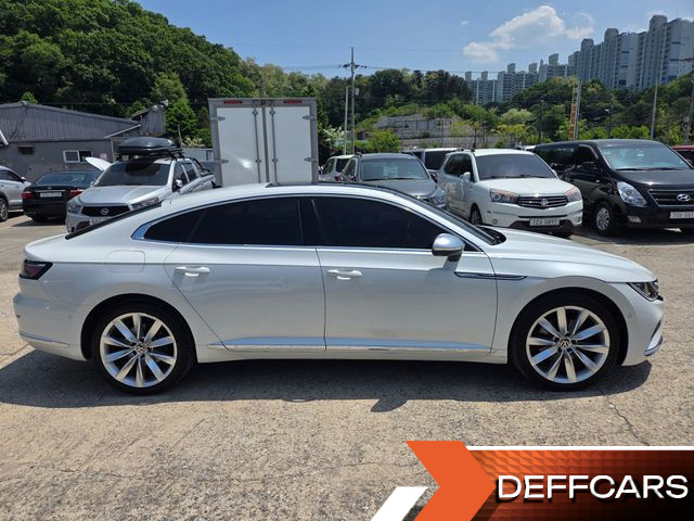 Volkswagen ARTEON 2.0 TDI Prestige купить на сайте DeffCars