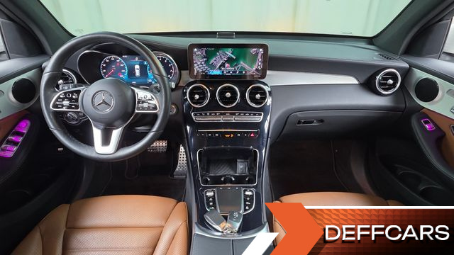 Mercedes GLC-CLASS GLC300 4MATIC Premium купить на сайте DeffCars