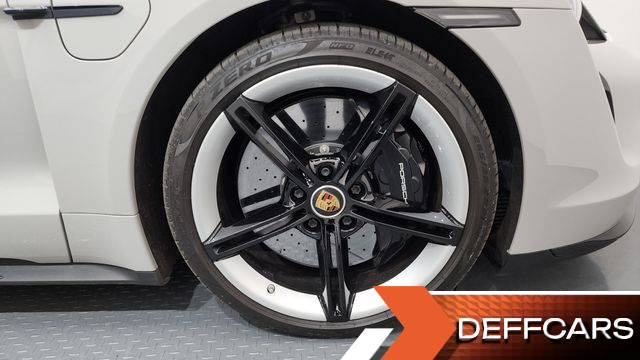 Porsche TAYCAN Turbo S купить на сайте DeffCars