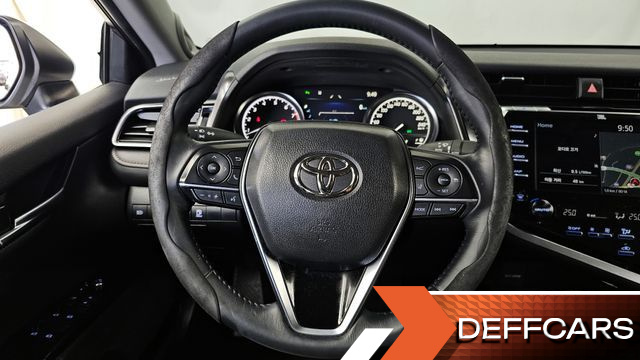 Toyota CAMRY 2.5 купить на сайте DeffCars