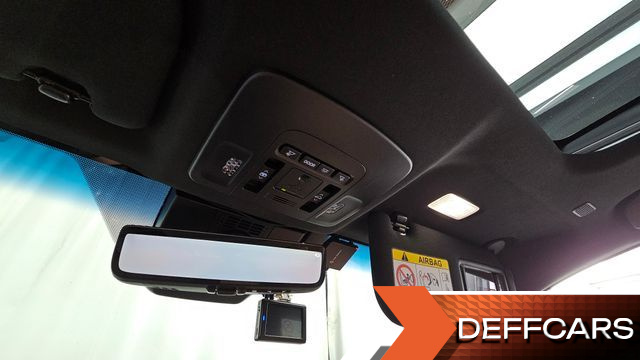Toyota CAMRY 2.5 XLE Premium Hybrid купить на сайте DeffCars