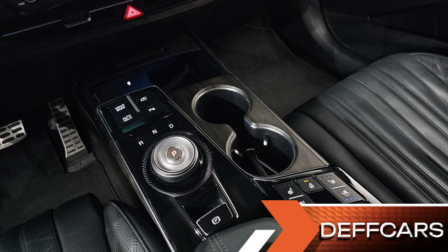 Kia K8 2.5 Gasoline 2WD Signature купить на сайте DeffCars